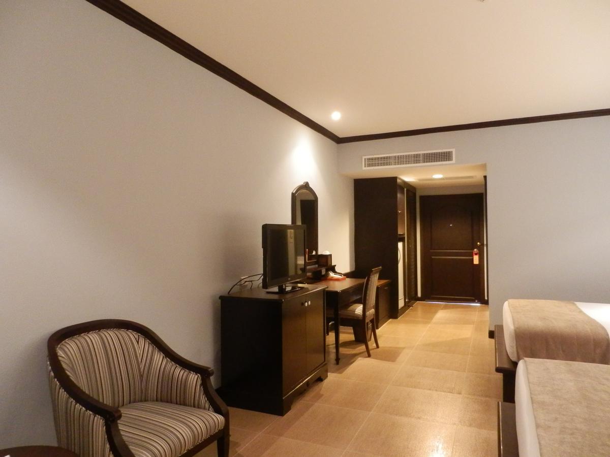 Sir James Resort Phayayen Esterno foto