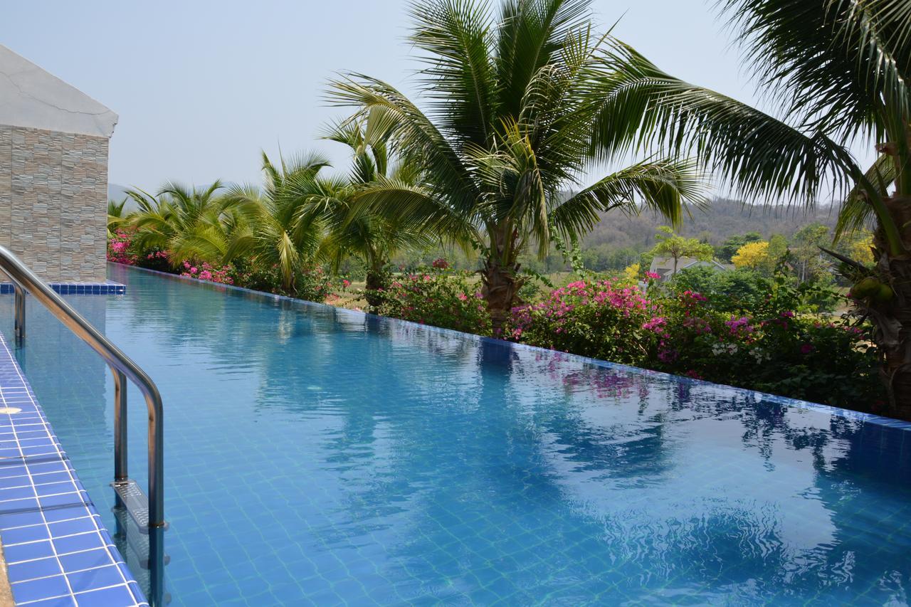 Sir James Resort Phayayen Esterno foto